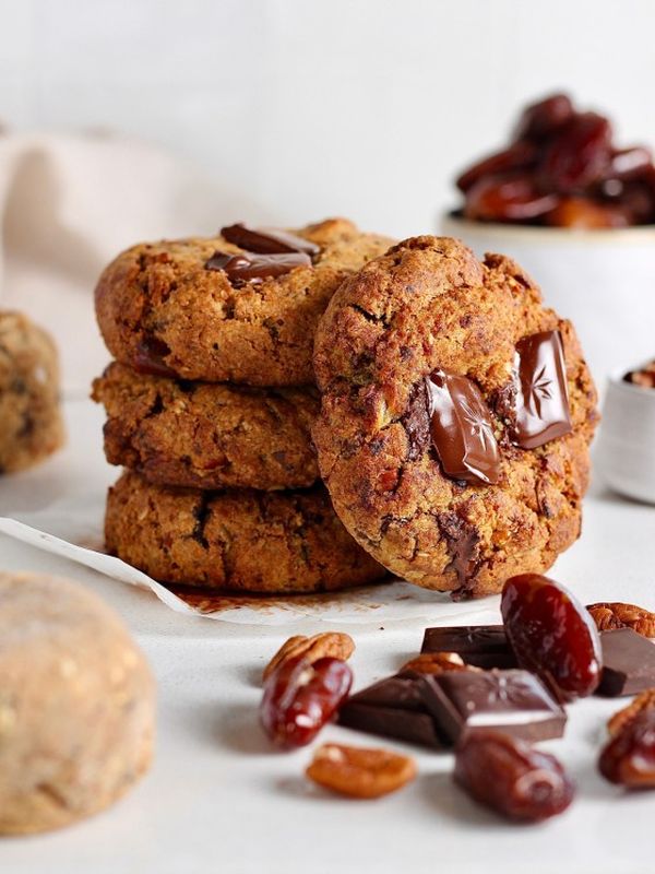 High Fibre Sticky Toffee Cookies 