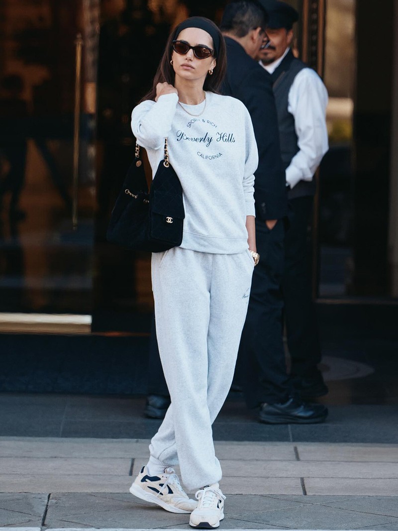 28 Great Sweatshirts To Wear Now