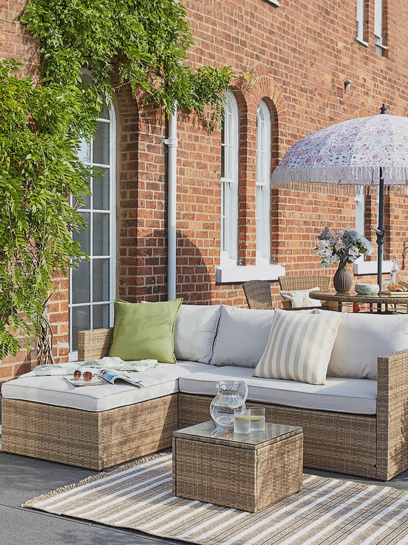 Malta Rattan Garden Sofa Lounger Set
