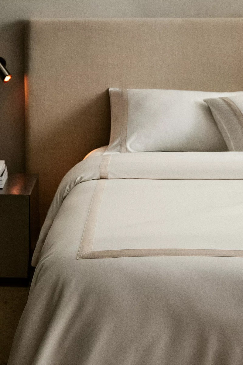 Sateen Duvet Cover With Border from Zara