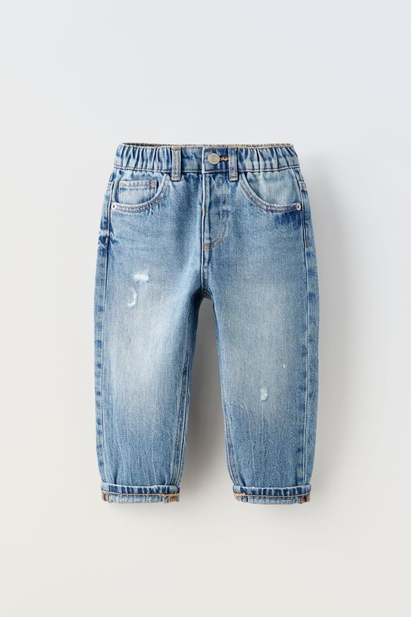 Low Fit Ripped Jeans 