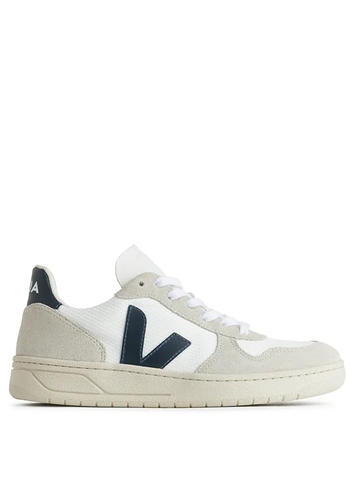 Veja V-10 Trainers 