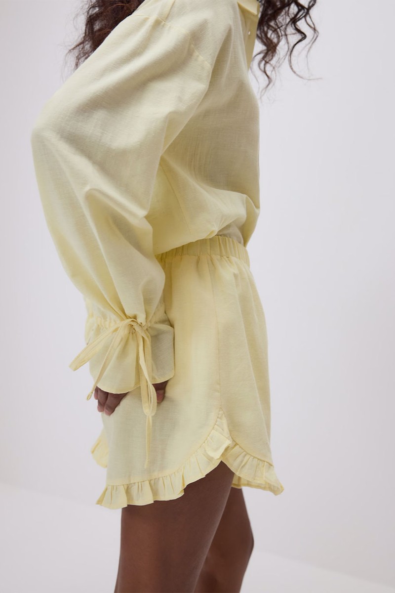 Cotton Shorts With Ruffles from Reserved 