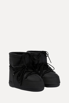 Low Icon Moon Boots from Borrowed From 