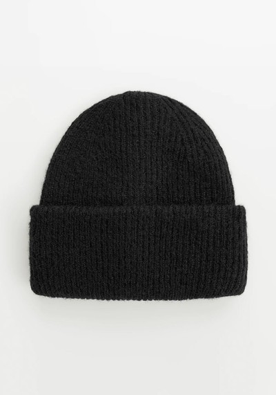 Ribbed Beanie from Zara