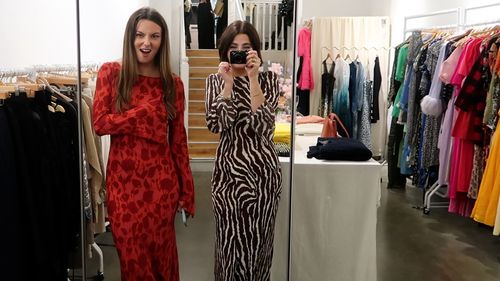 Amelia Dimoldenberg In The LG Office, Party Season Dress Try-On & The Team Christmas Party