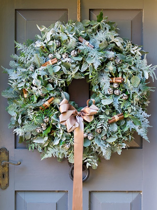 10 Standout Christmas Wreaths To Buy This Year