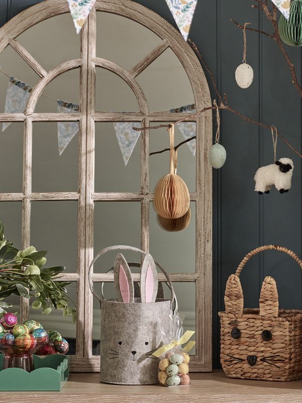 33 Affordable Easter Decorations & Accessories We Love 
