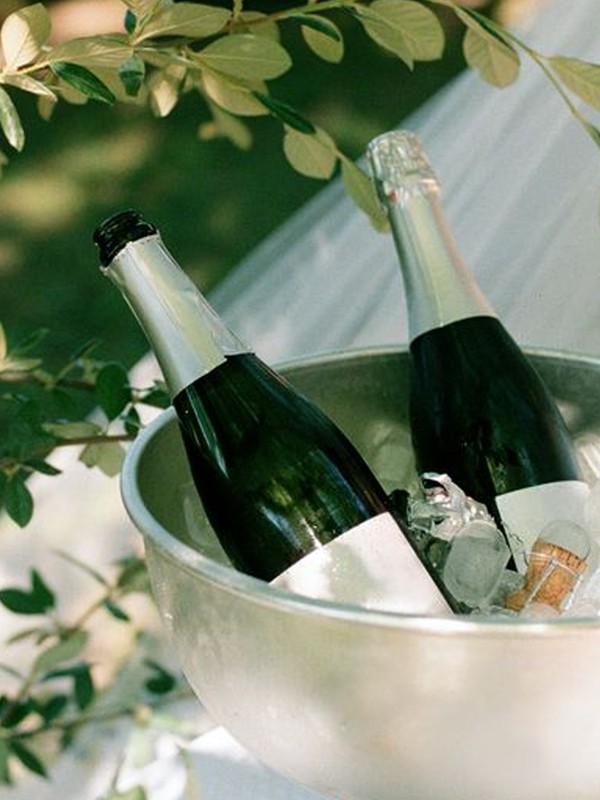 11 English Sparkling Wines To Try This Summer