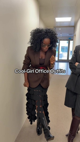 What Nana & Mia are wearing to the SL office this February – whose outfit should we spotlight next?