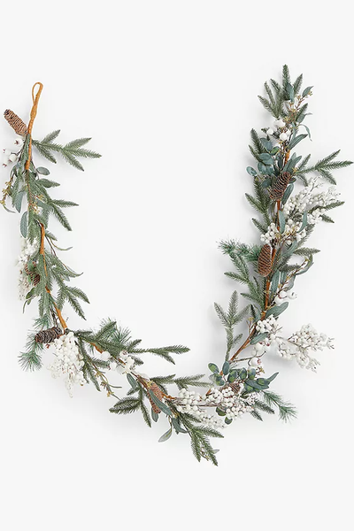 Pine & Mistletoe Garland