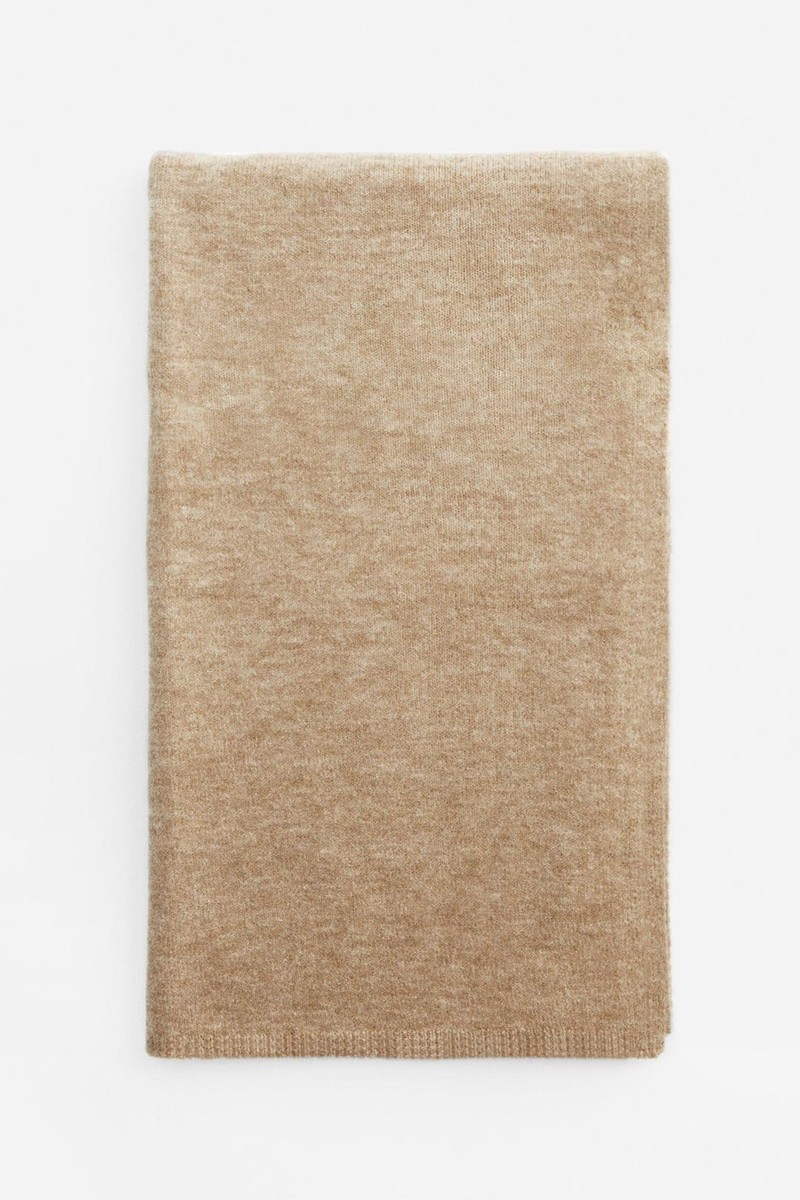 Basic Knitted Scarf  from Zara