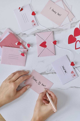Valentines Love Note Decoration from Little Big Party & Co