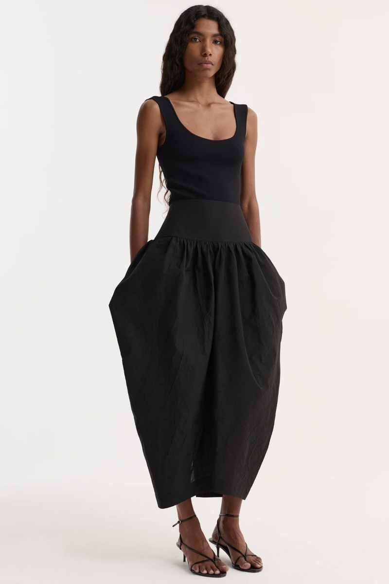 Sculptural Volume Skirt from Róhe