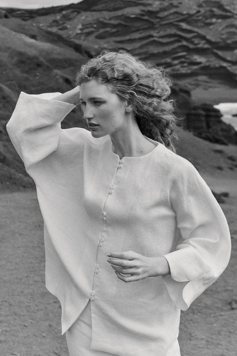 Linen Kimono With Button Detail