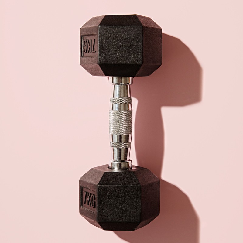 A Guide To Using Dumbbells: Which To Buy & How To Use Them