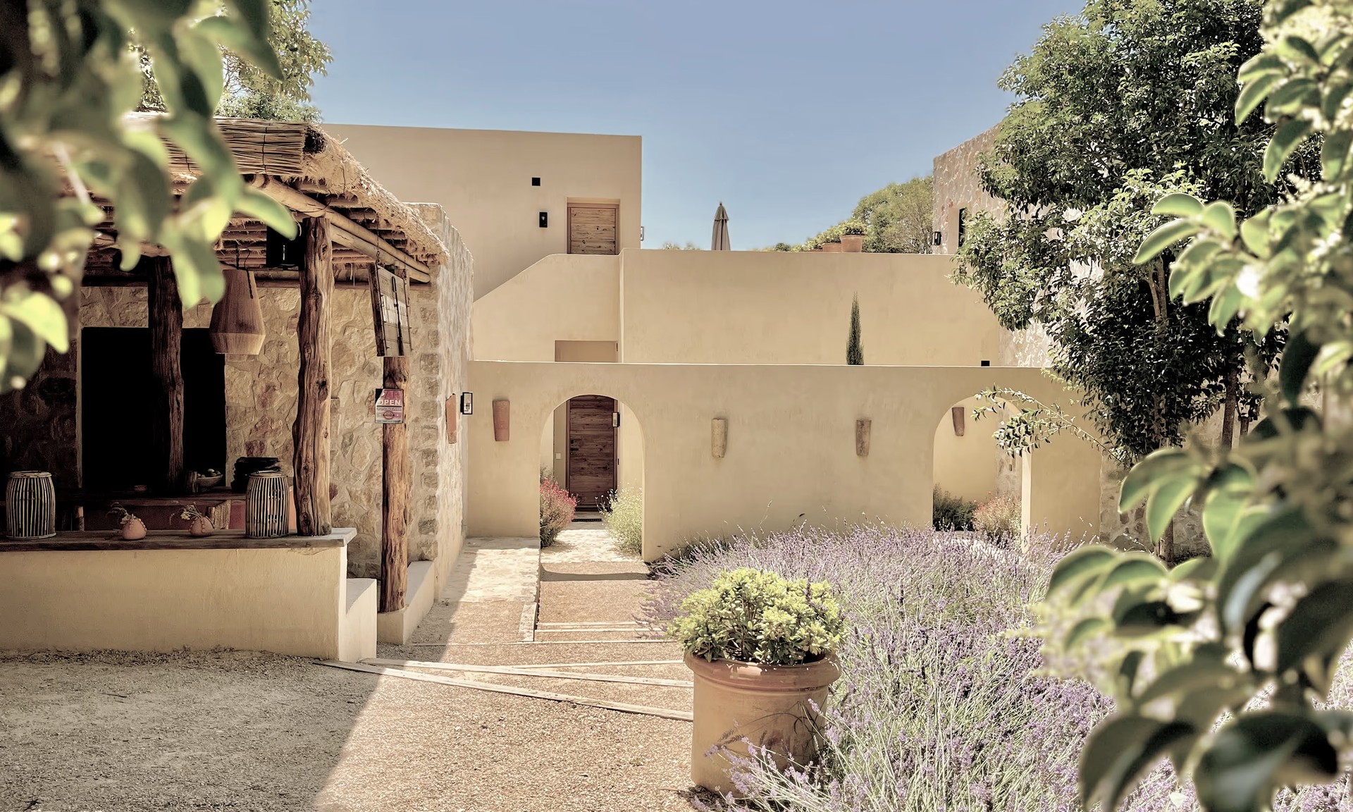 Les Toiles Blanches, St Paul de Vence