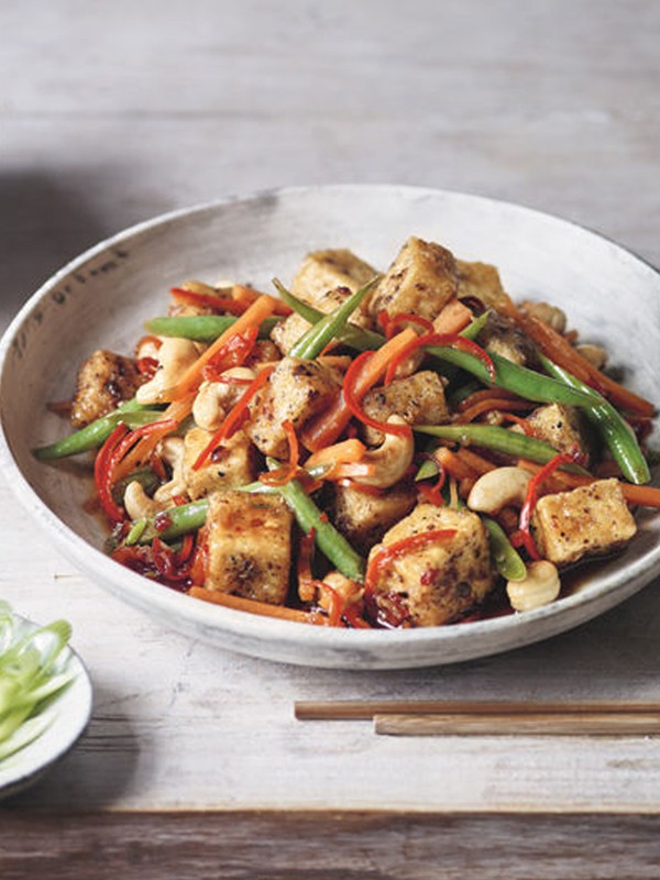 Salt & Pepper Fried Tofu With Carrots, Beans & Chilli Dressing