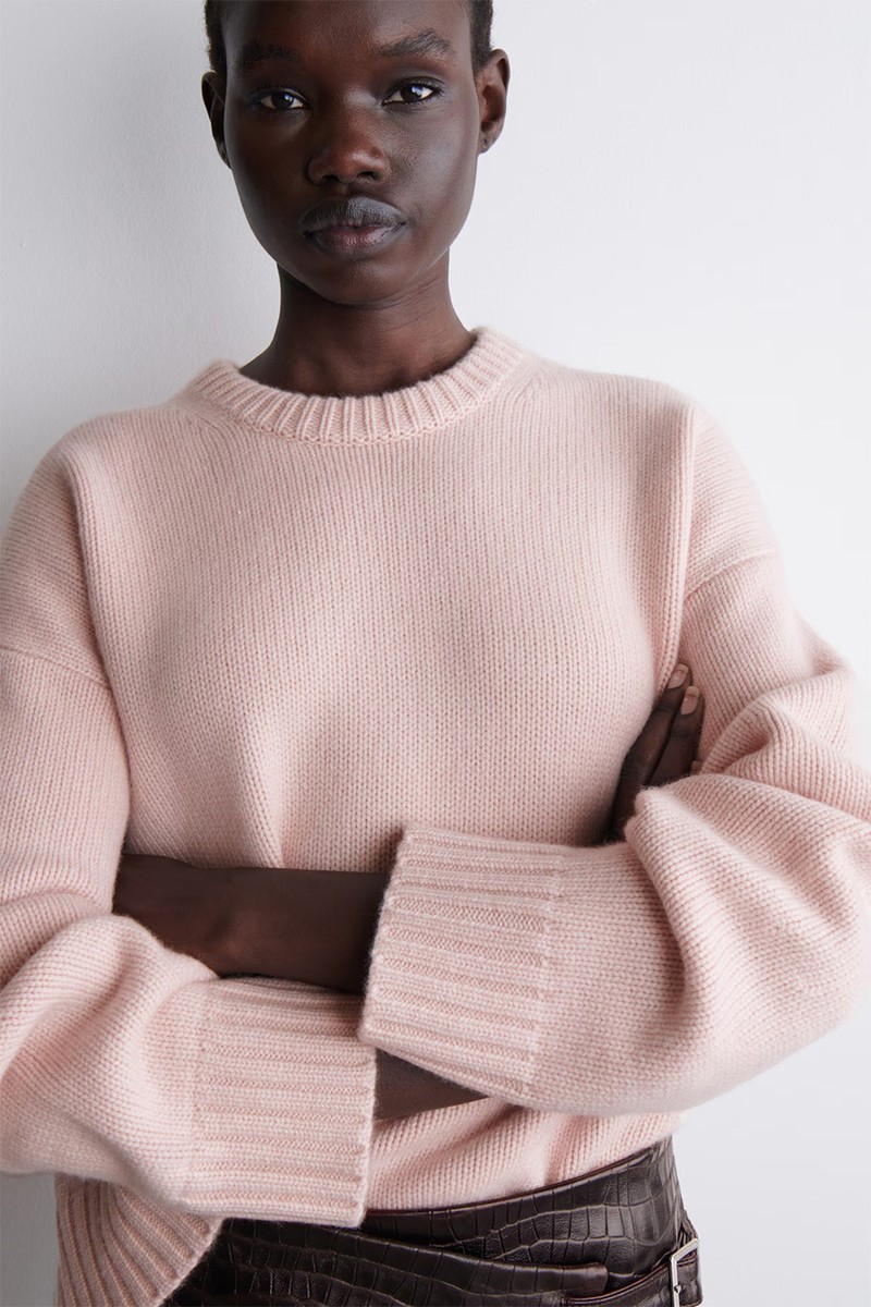 Chunky Cashmere Crew-Neck Jumper from COS