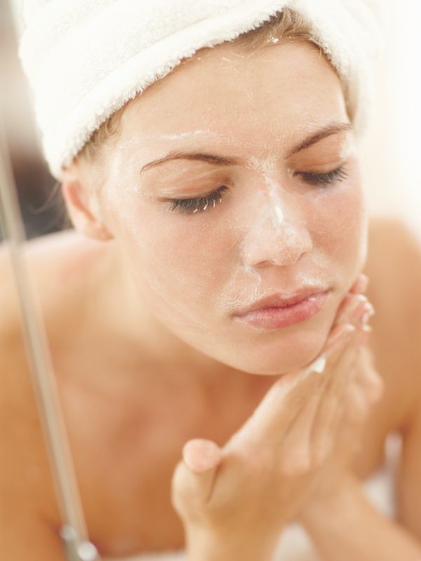 How To Exfoliate Your Face Correctly
