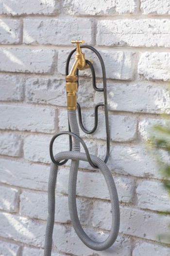 Farringdon Tap Hose Hanger from Garden Trading