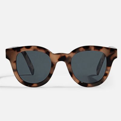 Helen Preppy Round Sunglasses from Topshop