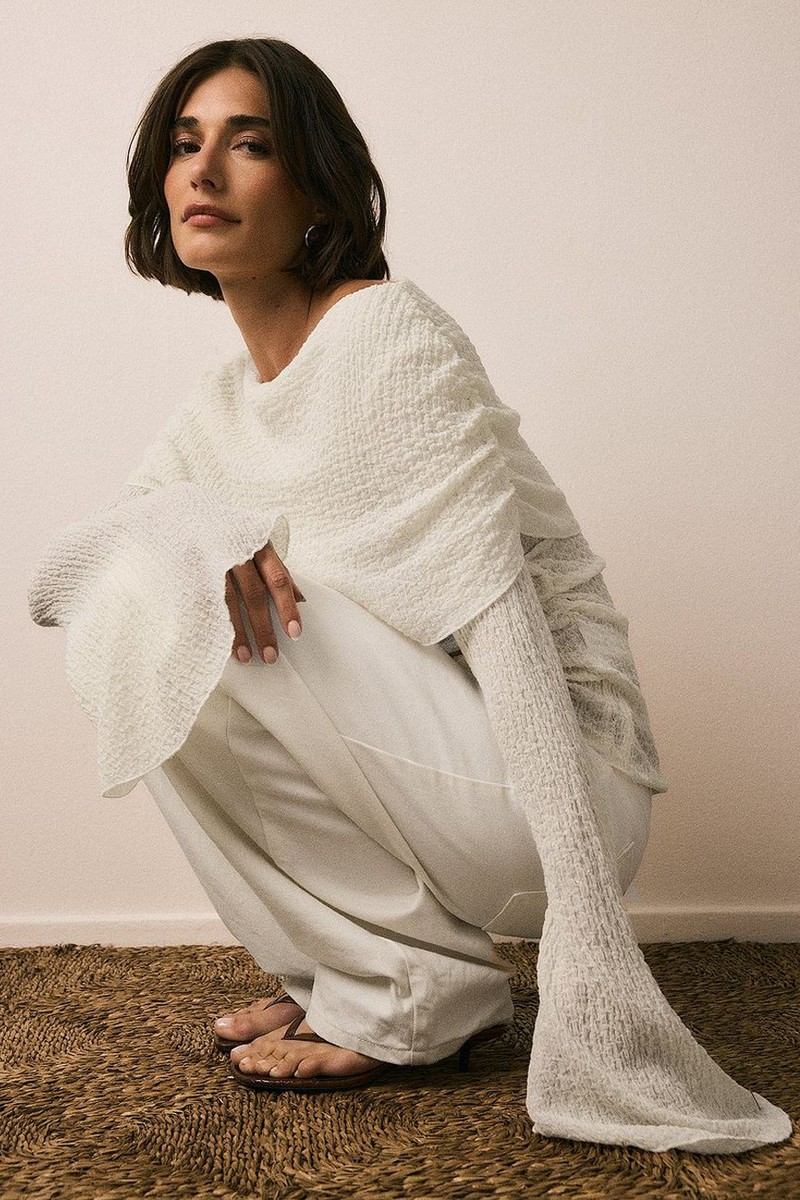 Structured Cape Top