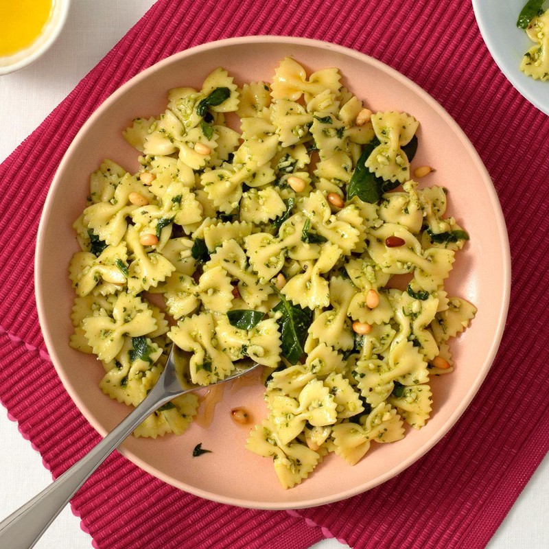 Spinach and Pine Kernel Pasta Salad from M&S