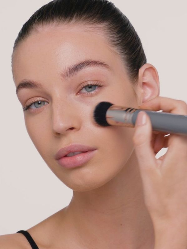 The Foundation Brushes The Pros Swear By