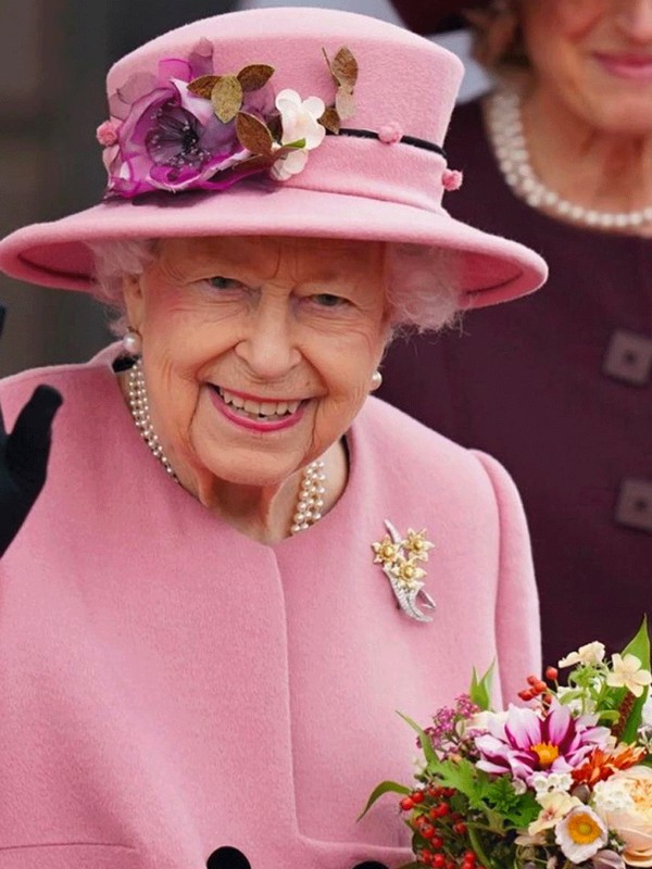 The SL Team Share Their Favourite Thoughts & Memories Of HM The Queen