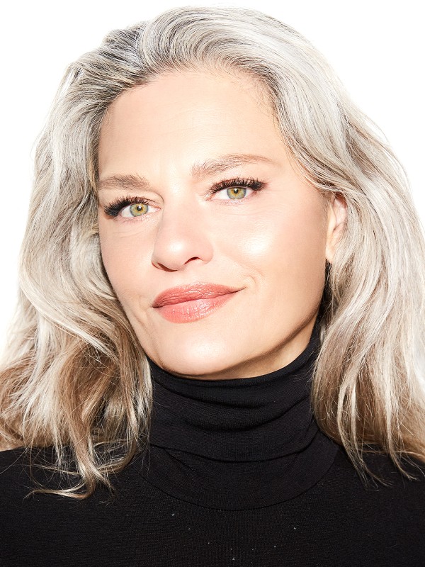 A Hollywood Make-Up Artist Answers Our Beauty Questions