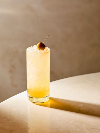 9 Summery Cocktails To Make This Weekend 