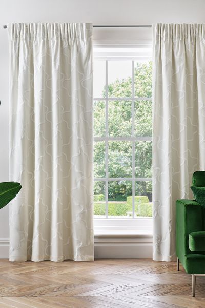 Pencil Pleat Blackout Wiggle Embroidered Curtain