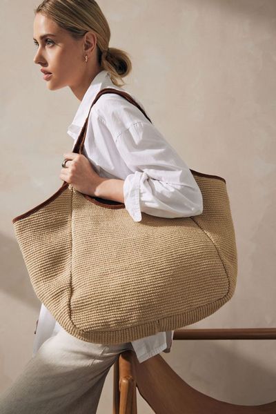 Natural Raffia Shoulder Bag