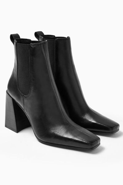 Black Chelsea Boots