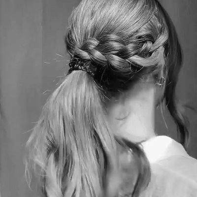 11 Ways To Make Your Wedding Hair The Best It Can Be