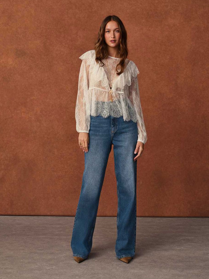 Adalae High Waisted Wide Leg Jeans