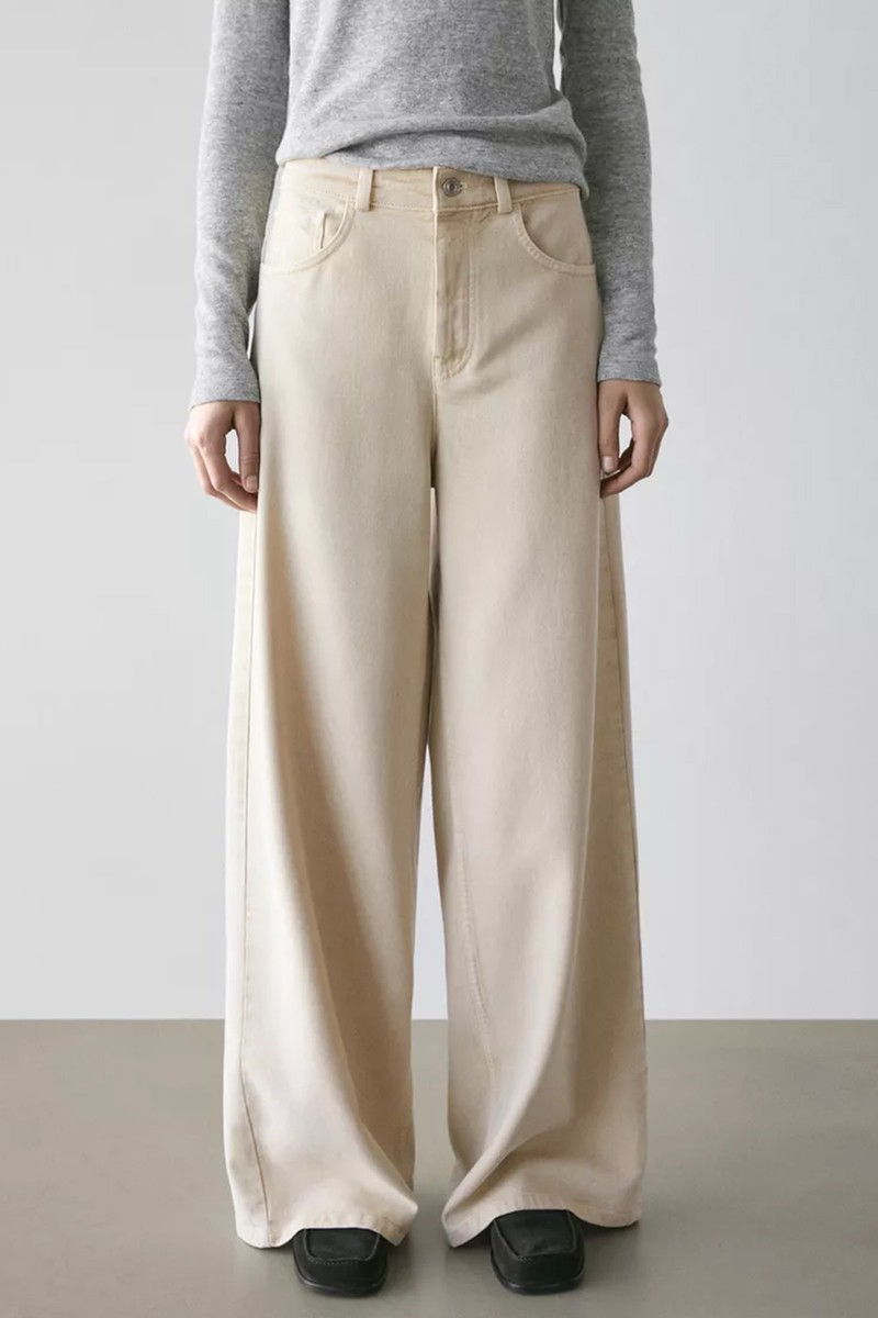 Low-Rise Wide-Leg Trousers