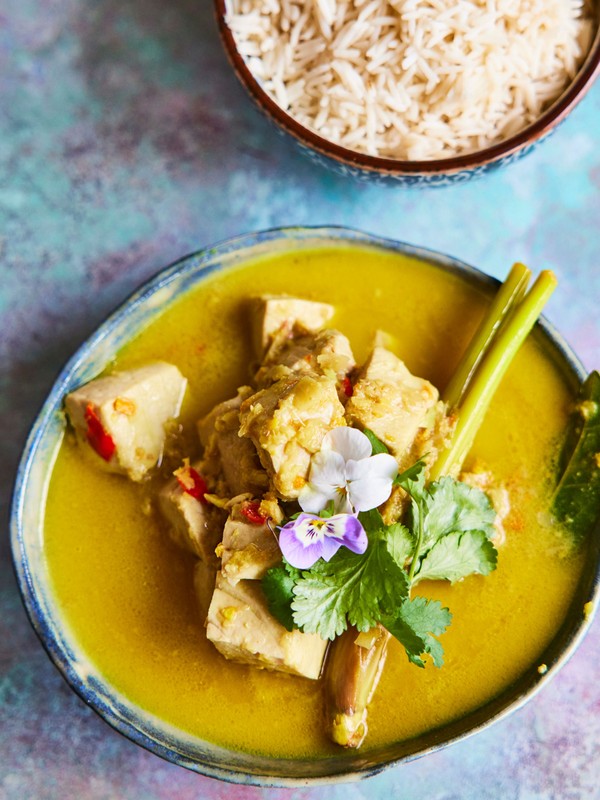 Tuna Fish Curry Lontong