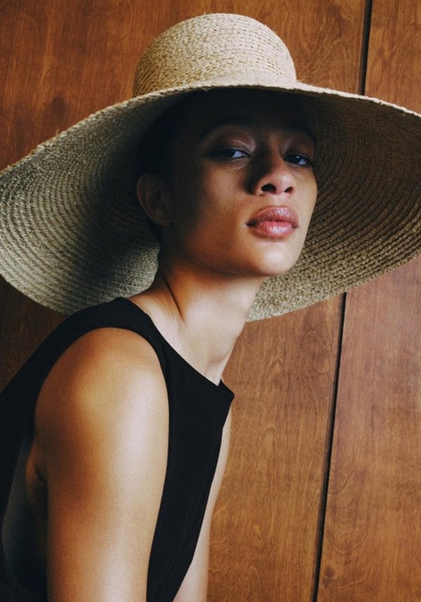 100% Raffia Hat 
