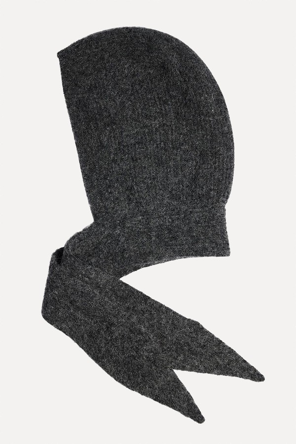 Knitted Tie Bonnet