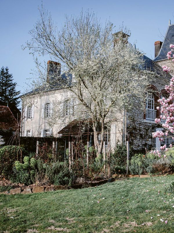 French Country Style: What It Is & How To Get It