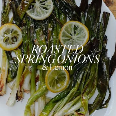 Roasted Spring Onions & Lemon @alexandradudley 

INGREDIENTS
6 bunches of spring onions
1 lemon, fin