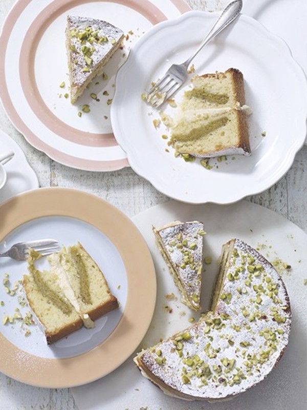 Lemon & Pistachio Cake