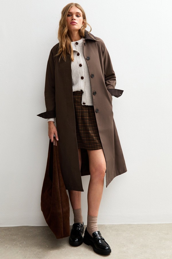 Contrast Collar Trench Coat