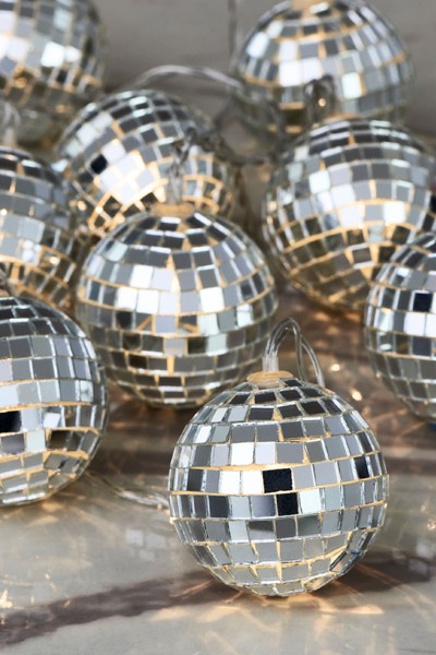 10 Discoball Line Lights