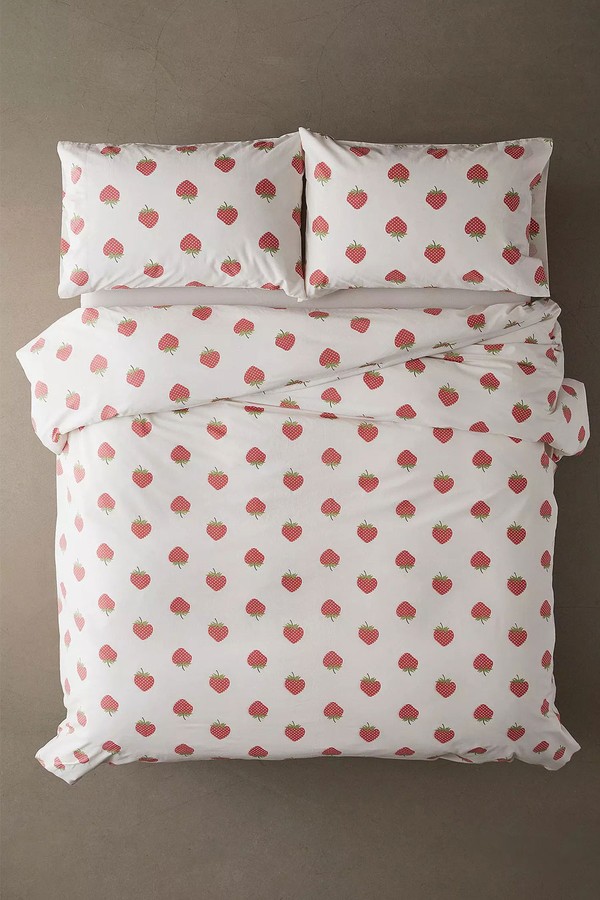 Strawberry Duvet Set