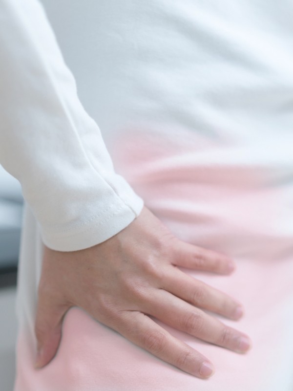 7 Tips For Tackling Back Pain At Work