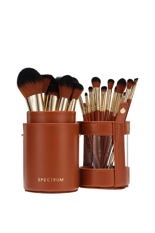 Everyday Sets Pantherine 20 Piece Professional Brush Set from Spectrum