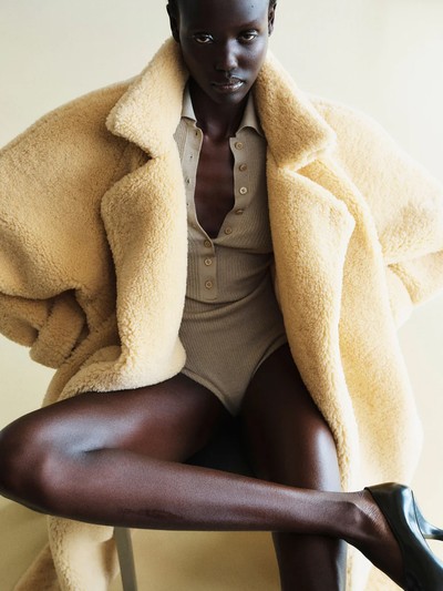 32 Stylish High-End Hits